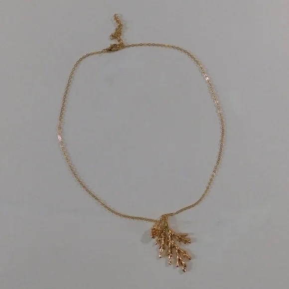 NEW! Gold Pinecone Pine Bough Pendant Necklace Nature Outdoors Trees Evergreen - Picture 6 of 9